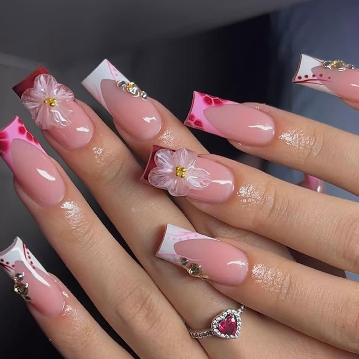 24 ชิ้นสวมใส่สแควร์กดบนเล็บฤดู - Pressed Flower Art บทวิจารณ์และราคา